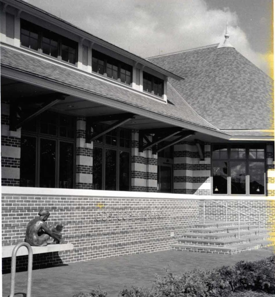 Old photo of the outside of the library