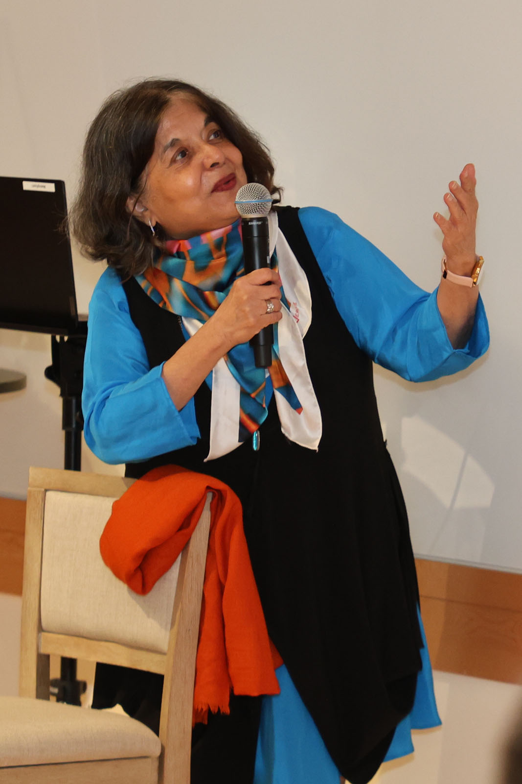 AuthorsLive: The English Problem with author Beena Kamlani