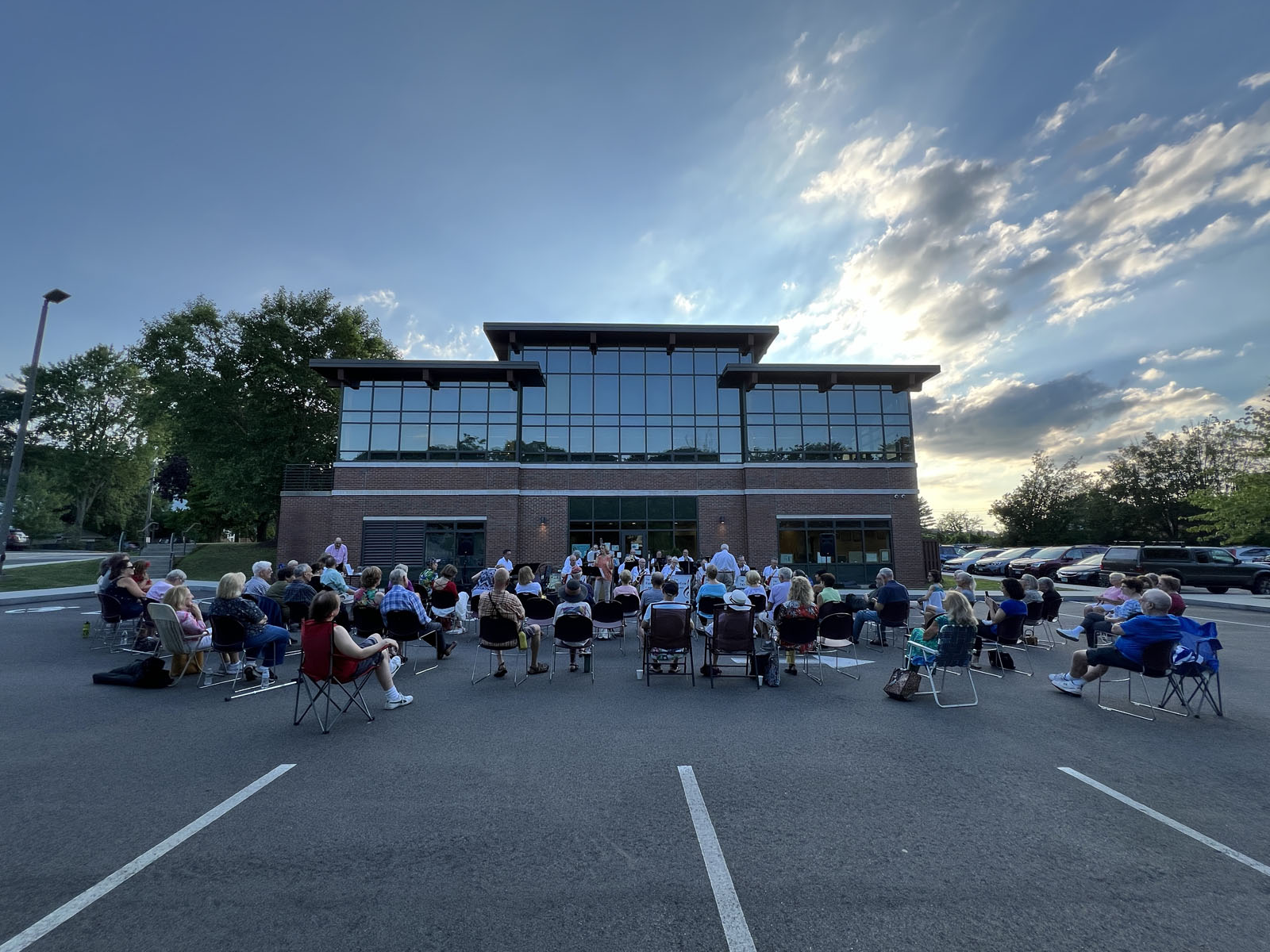 Summer Concerts at Byram Shubert Library